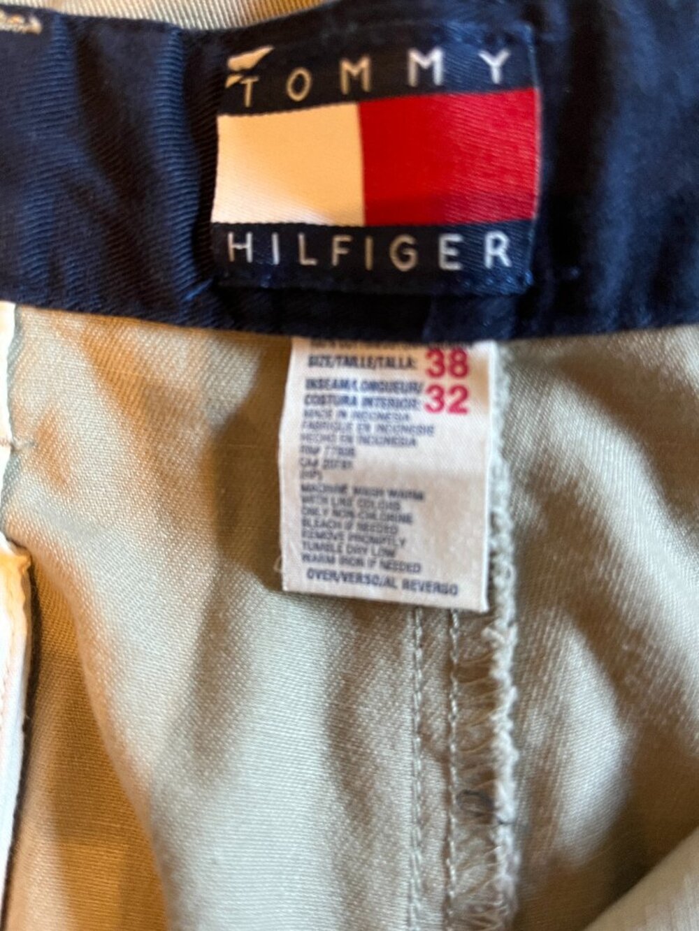 Tommy Hilfiger khaki pants 28x32